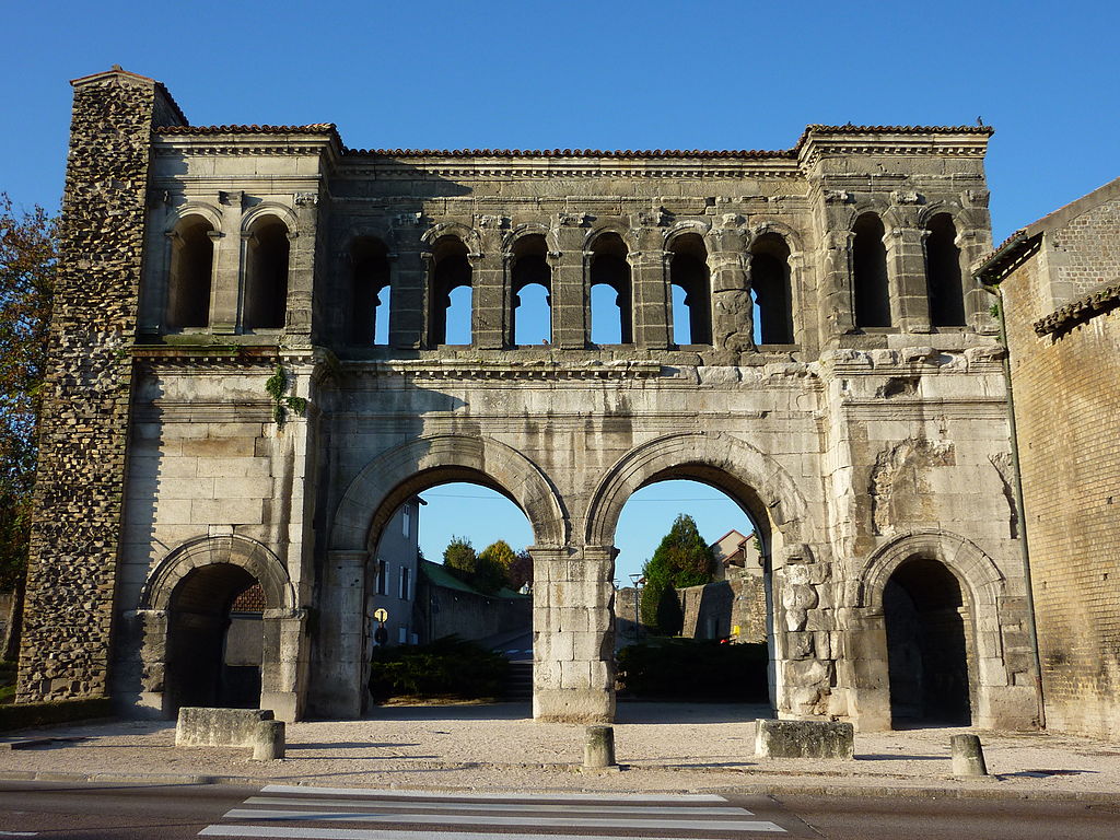 Visiter Autun